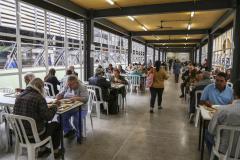 Governo do Paraná mantém edital aberto para implantação de restaurantes populares em municípios com mais de 80 mil habitantes.