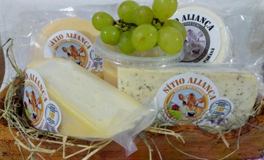 Produtores de queijo do Paraná participam de concurso nacional