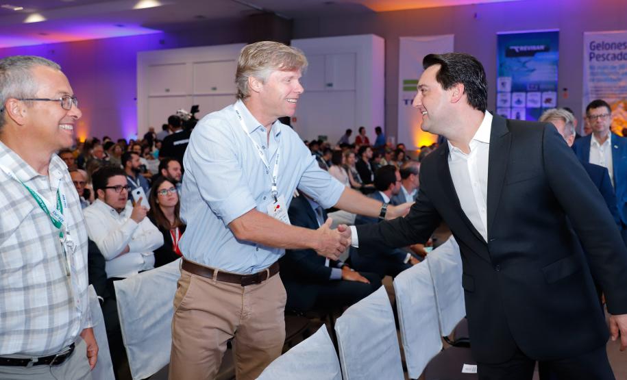 Líder na produção de pescados, Paraná sedia evento sobre o setor