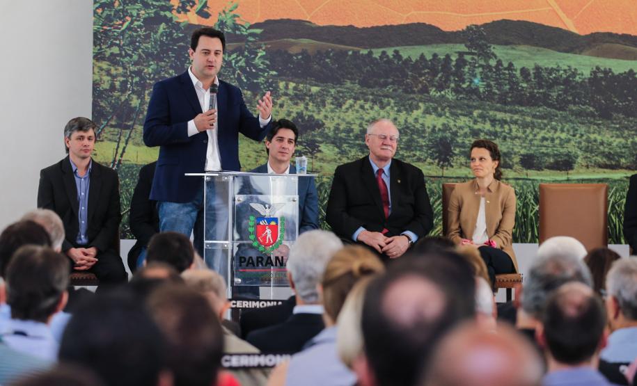 O governador Carlos Massa Ratinho Junior e a presidente do IBGE (Instituto Brasileiro de Geografia e Estatística), Susana Cordeiro Guerra, divulgam nesta sexta-feira (25), no Palácio Iguaçu, os números do Censo Agropecuário 2017.