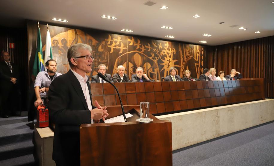 Projeto de lei que promove junção de quatro entidades e cria o Instituto de Desenvolvimento Rural do Paraná foi discutido em audiência pública na Assembleia Legislativa.