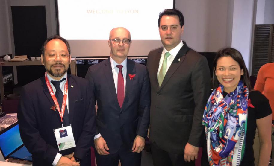 Paraná ingressa na rede internacional da seda