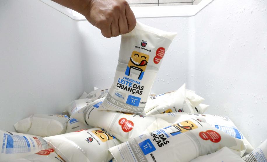 Programa Leite das Crianças completa 15 anos em Curitiba