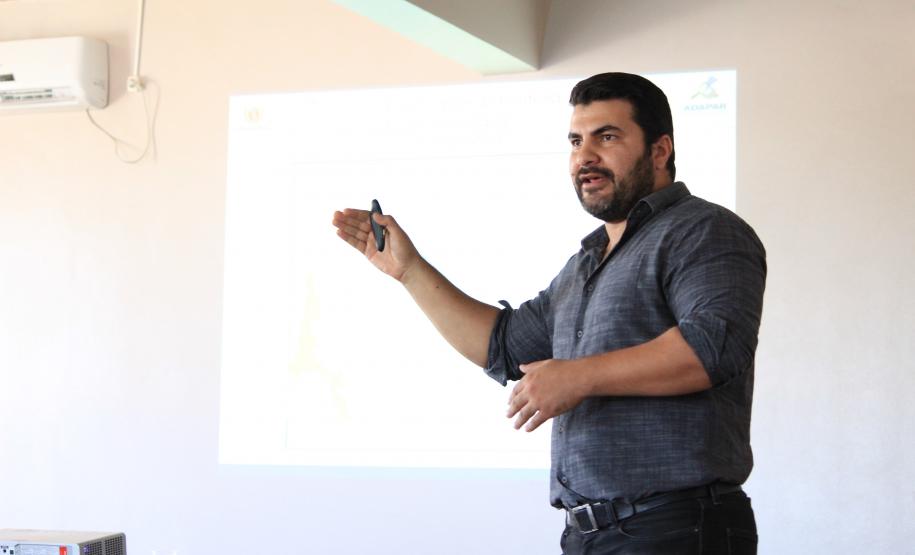 Paraná e Santa Catarina vão fortalecer defesa agropecuária