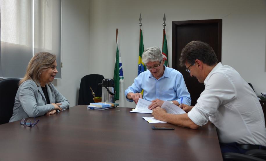 Programa Hortas Comunitárias chega a Cascavel