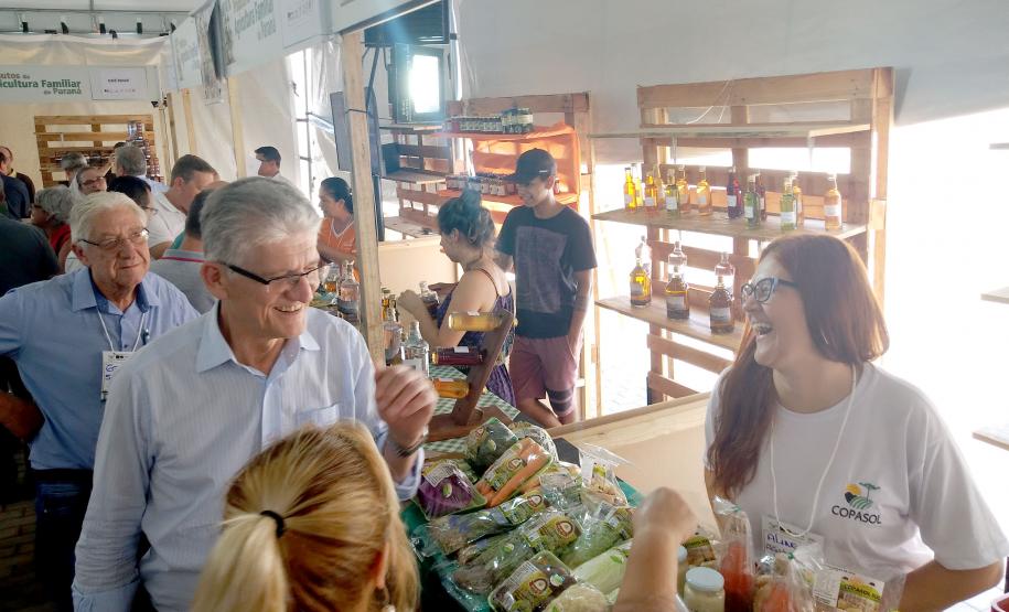 lançamento da feira da agricultura familiar