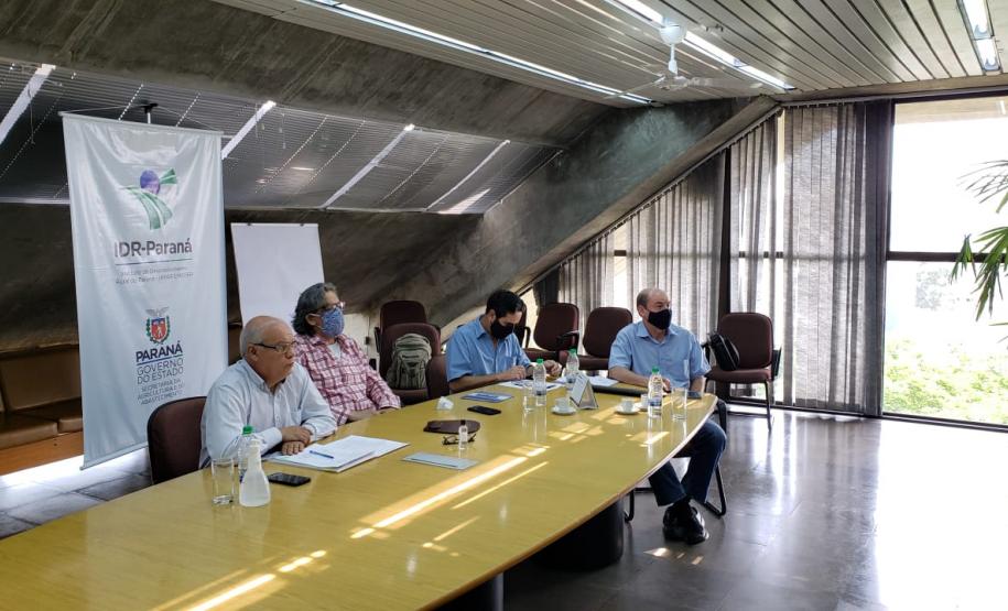 Programa fortalece a produção de uvas e derivados no Paraná