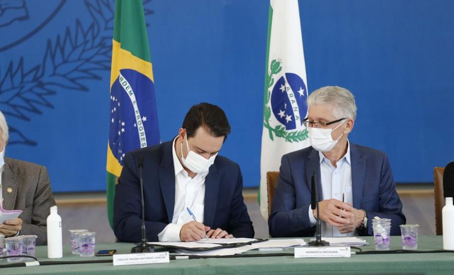 Governador anuncia isenção de ICMS para equipamentos de irrigação