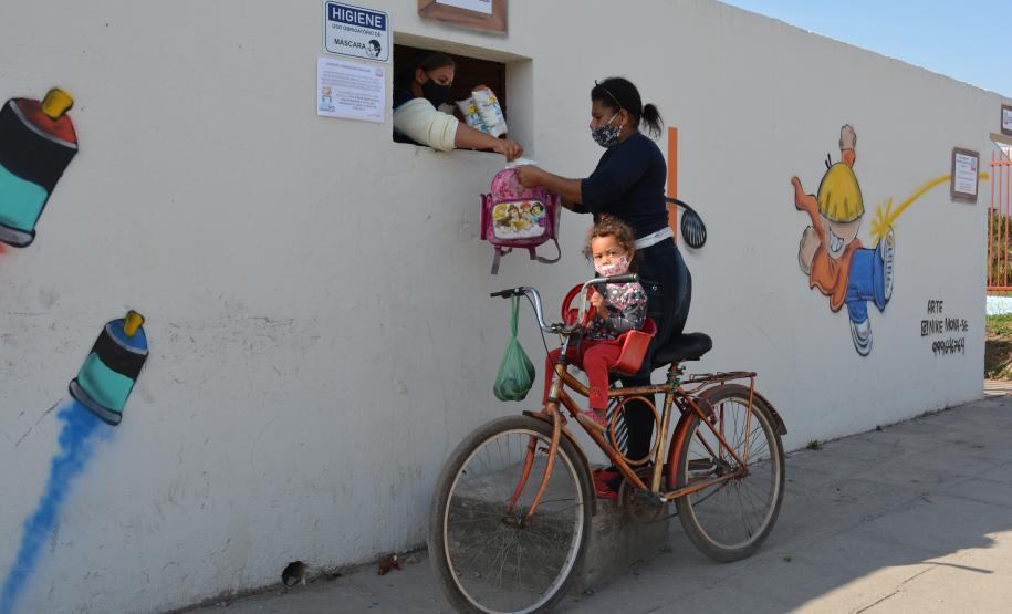 Programa de distribuição de leite do Paraná completa 18 anos no combate à desnutrição infantil