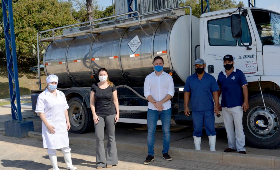 Programa de distribuição de leite do Paraná completa 18 anos no combate à desnutrição infantil