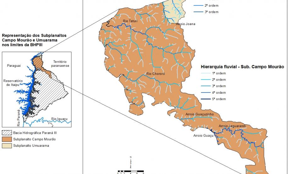 Hidrografia dos subplanaltos Campo Mourão e Umuarama.