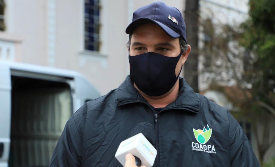 Governo do Estado faz primeira entrega de alimentos do Compra Direta em Curitiba