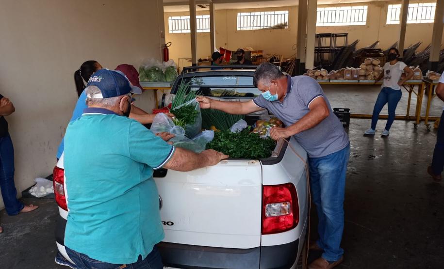 Compra Direta contribui para alimentação saudável e geração de renda no campo em Paranavaí