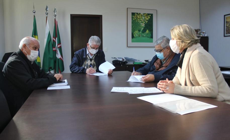 SENAR-PR e IDR-Paraná estabelecem primeira etapa de ações de parceria