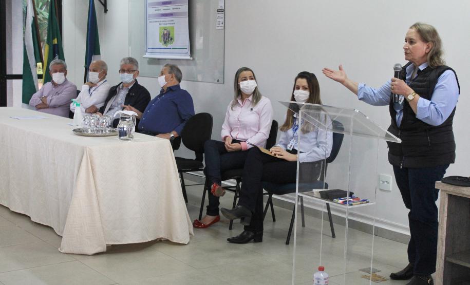 IDR-Paraná inaugura viveiro em Santa Tereza do Oeste para melhorar produção de uva