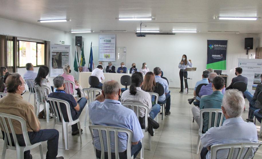 IDR-Paraná inaugura viveiro em Santa Tereza do Oeste para melhorar produção de uva