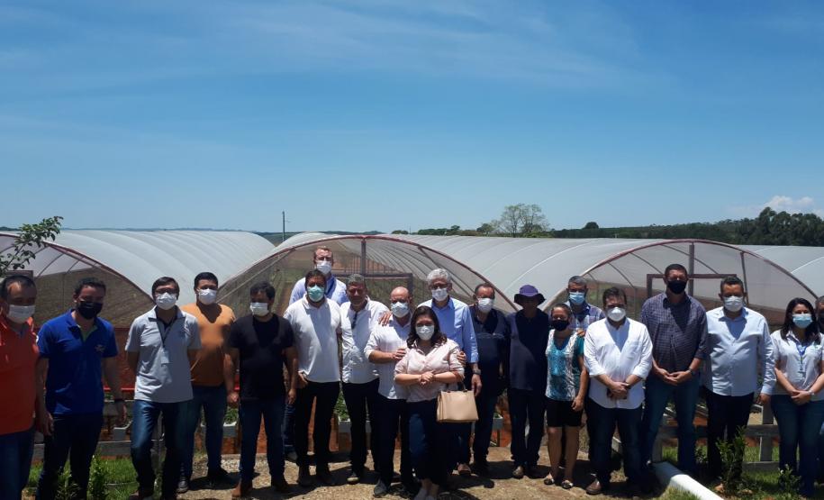Norte Pioneiro recebe benfeitorias e equipamentos agrícolas