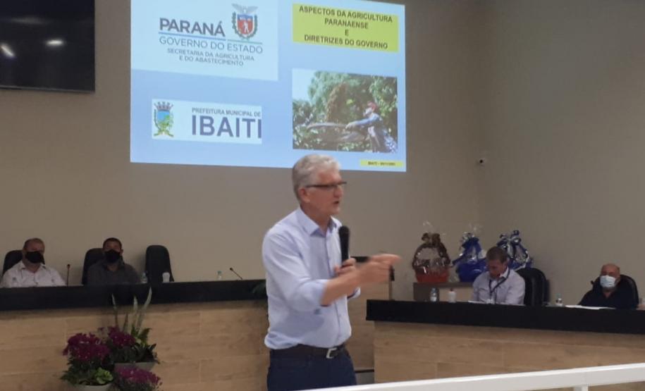 Norte Pioneiro recebe benfeitorias e equipamentos agrícolas