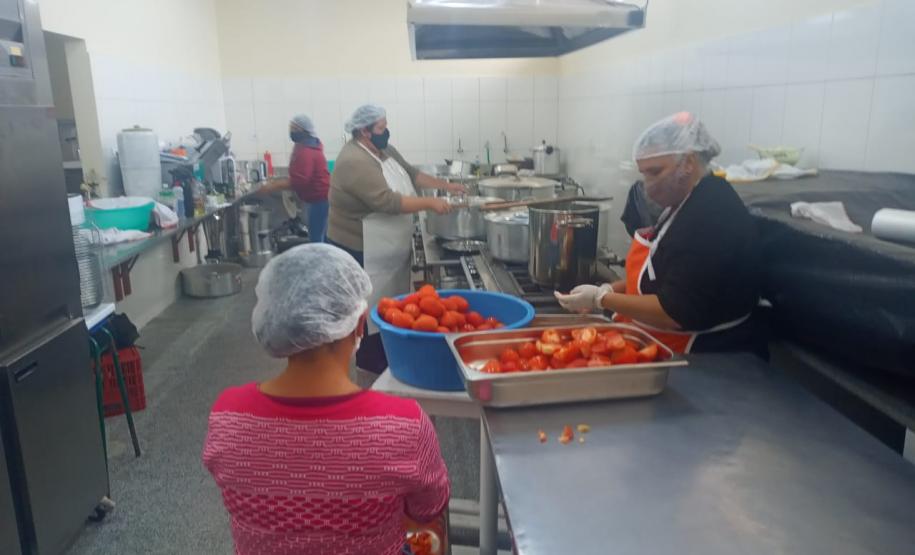 Norte Pioneiro recebe benfeitorias e equipamentos agrícolas