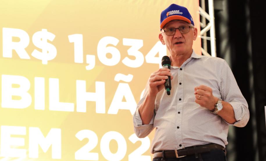 Paraná Trifásico ultrapassa marca de 6,4 mil quilômetros de novas redes de energia