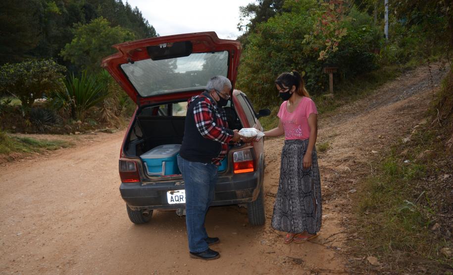 Programa estadual de distribuição de leite leva segurança alimentar ao Vale do Ribeira