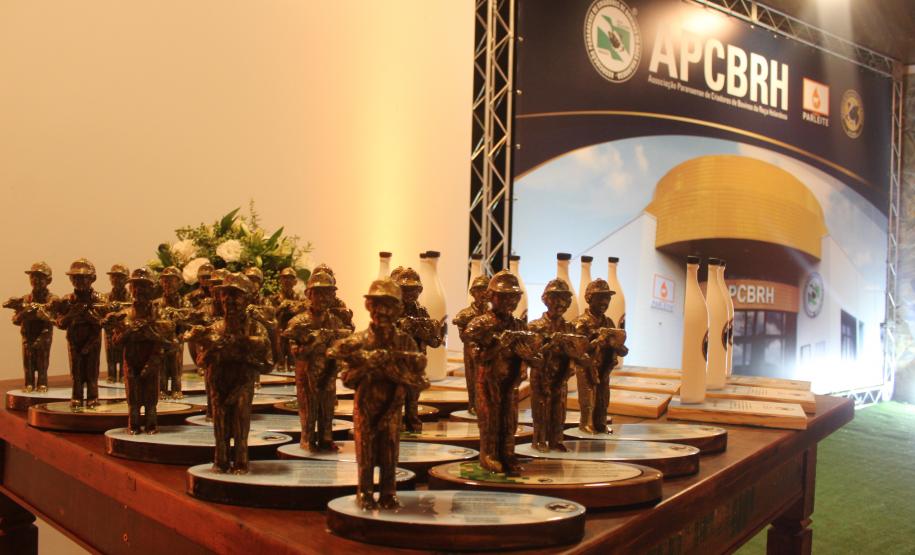 “Genética e qualidade reinventam a cadeia do leite apesar dos desafios”, diz secretário em evento com produtores