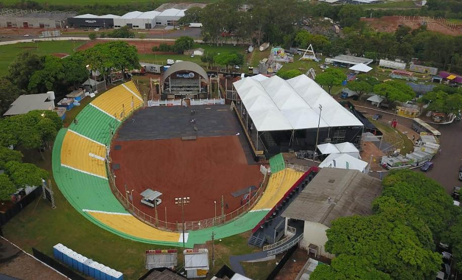 Na abertura da 47ª Expo Umuarama, secretários destacam poder da reinvenção do agro