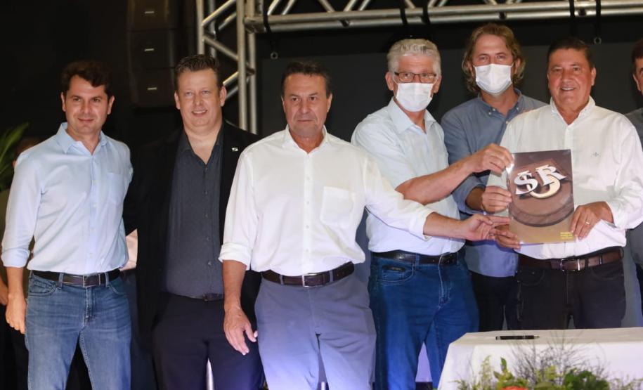 Na abertura da 47ª Expo Umuarama, secretários destacam poder da reinvenção do agro