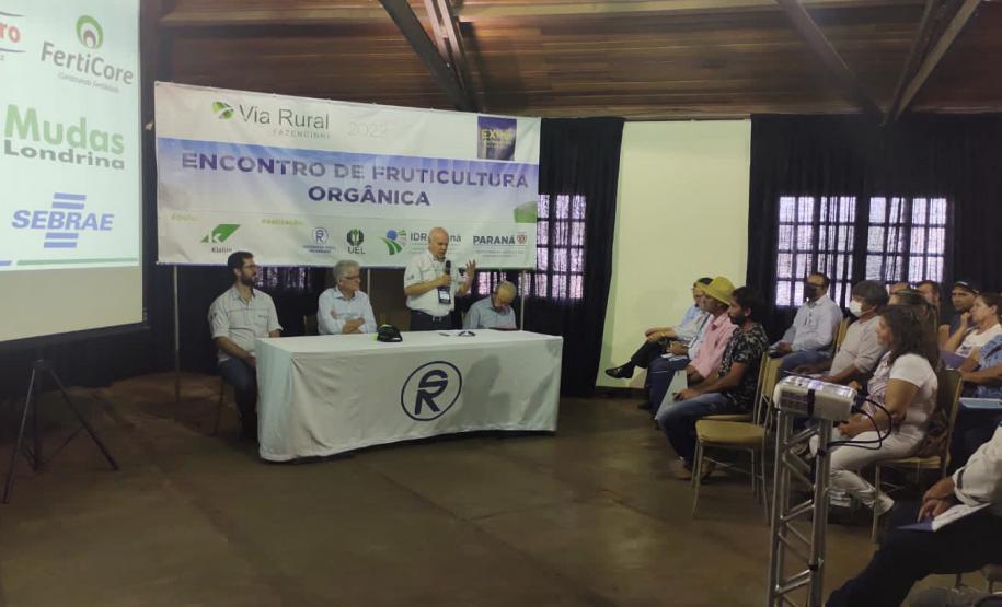 Estado estimula produção orgânica de frutas em encontro na ExpoLondrina