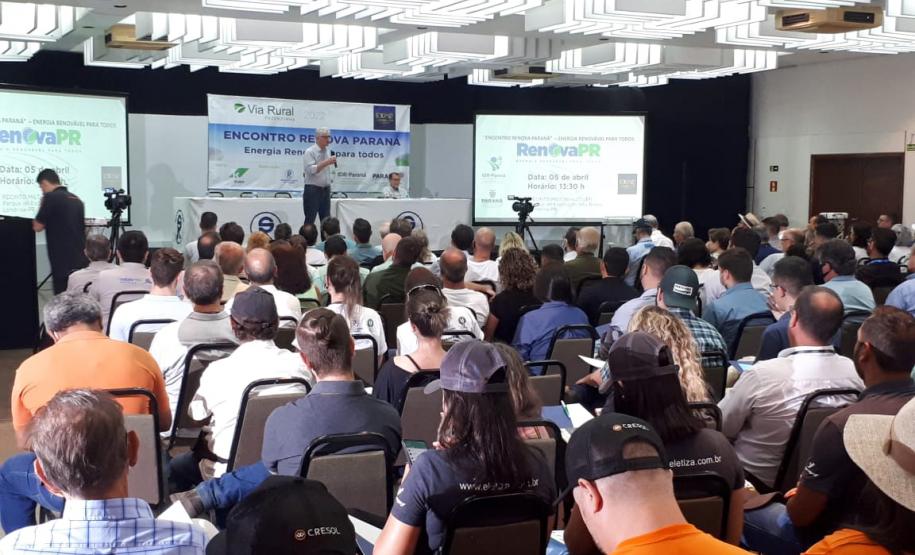 Encontro do Renova PR discute energias renováveis no campo e tem assinatura de novos contratos