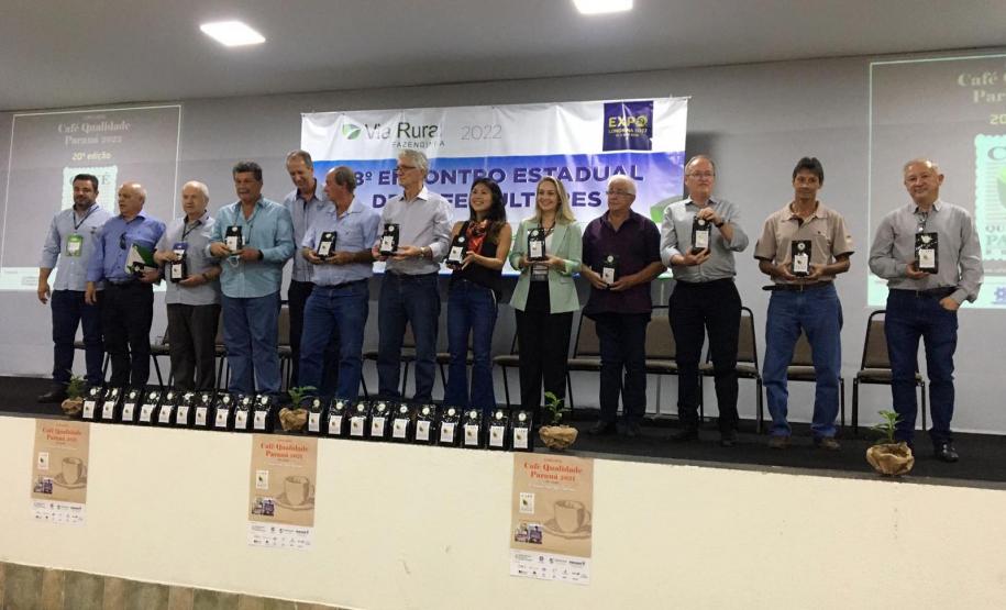 Governo reúne cafeicultores na ExpoLondrina e reforça relevância da cultura para o Estado