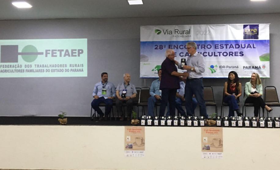 Governo reúne cafeicultores na ExpoLondrina e reforça relevância da cultura para o Estado