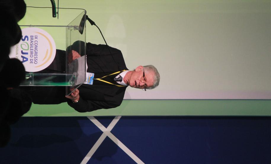 Em congresso, Ortigara defende sustentabilidade e tecnologia na produção de soja