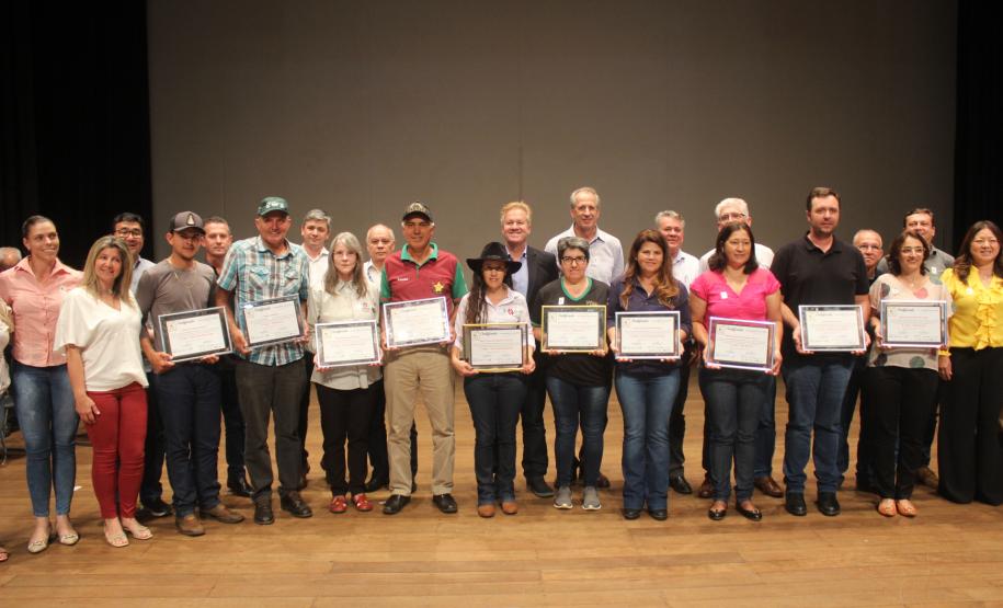Mulheres do Norte Pioneiro conquistam os prêmios do concurso Café Qualidade Paraná