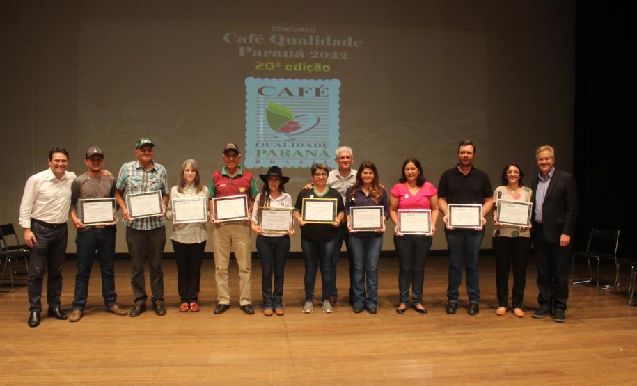 Mulheres do Norte Pioneiro conquistam os prêmios do concurso Café Qualidade Paraná