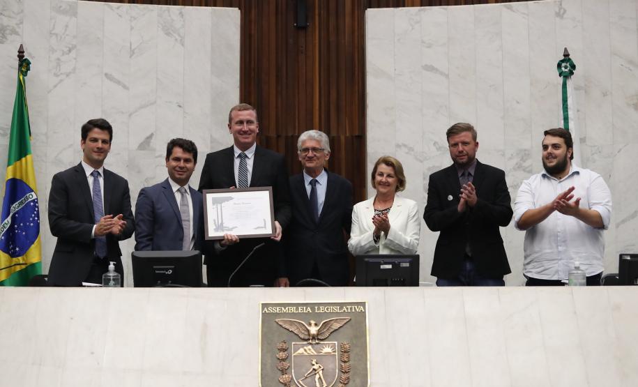 Ceasa Paraná chega aos 50 anos gerando cerca de 70 mil empregos diretos e indiretos