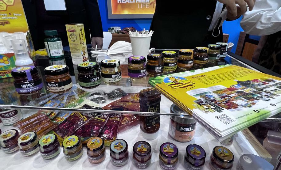 apresenta Paraná ao vice-ministro da Agricultura do Japão com objetivo de ampliar exportações