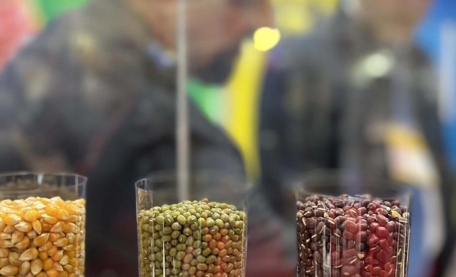 apresenta Paraná ao vice-ministro da Agricultura do Japão com objetivo de ampliar exportações