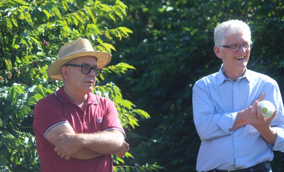 Cooperação, assistência técnica e sucessão familiar fortalecem a cafeicultura do Paraná