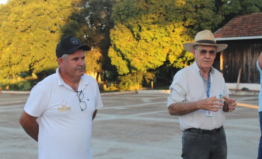 Cooperação, assistência técnica e sucessão familiar fortalecem a cafeicultura do Paraná