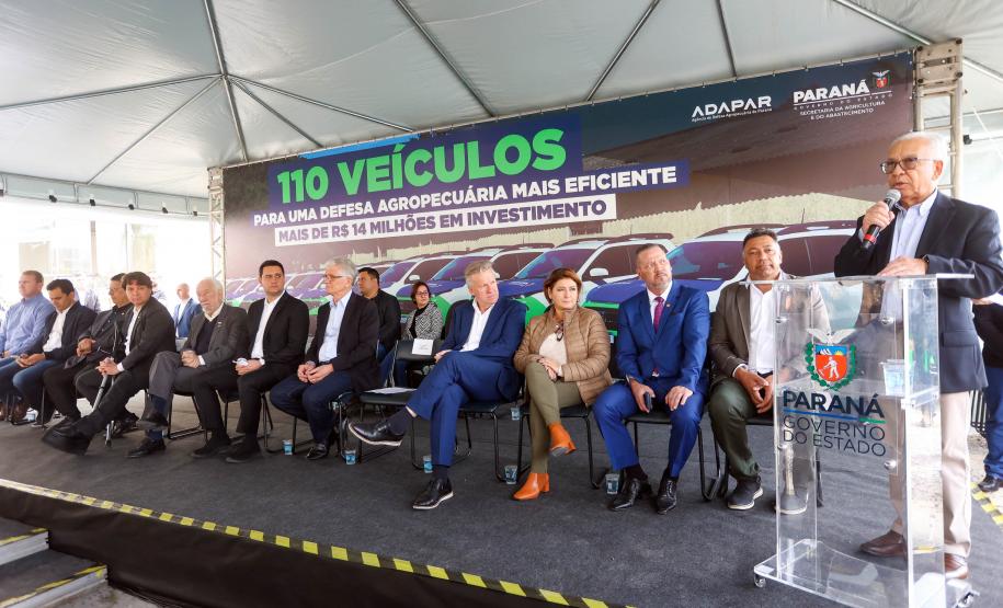 Para expandir apoio ao agronegócio, Adapar ganha 110 veículos e novos equipamentos