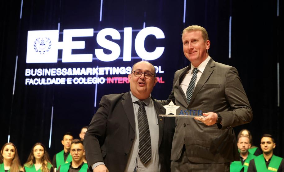 Banco de Alimentos do Paraná recebe Prêmio Aster 2023 pela responsabilidade social