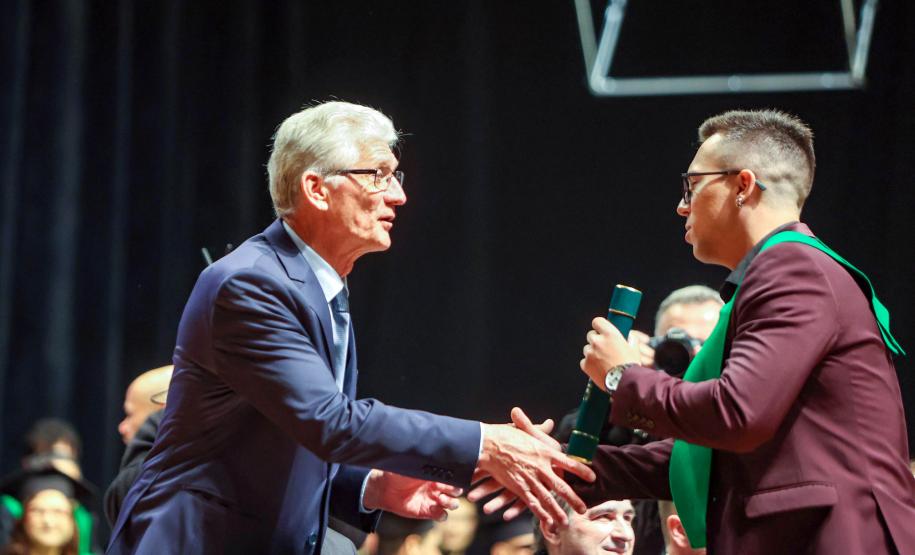 Também participaram da cerimônia a gerente do Banco de Alimentos de Curitiba, Jaqueline Macedo, e o presidente do Sindaruc, Paulo Salesbram