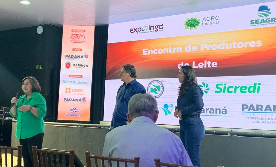 Encontro na Expoingá reúne produtores de leite para debater desafios e oportunidades do setor