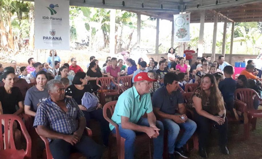 Com apoio do Estado, produtores de Nova Tebas investem para produzir polpa de frutas