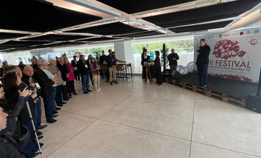 Com participação do Estado, evento destaca potencial da vitivinicultura paranaense