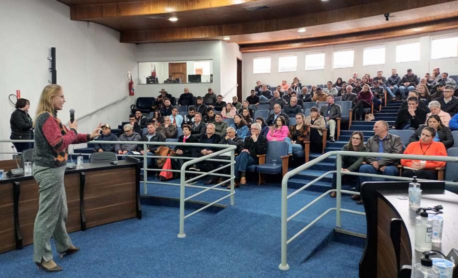 Estado investe para fortalecer a cultura da uva e o cooperativismo na região de Irati