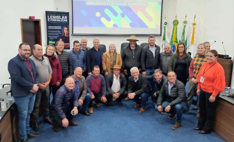 Estado investe para fortalecer a cultura da uva e o cooperativismo na região de Irati