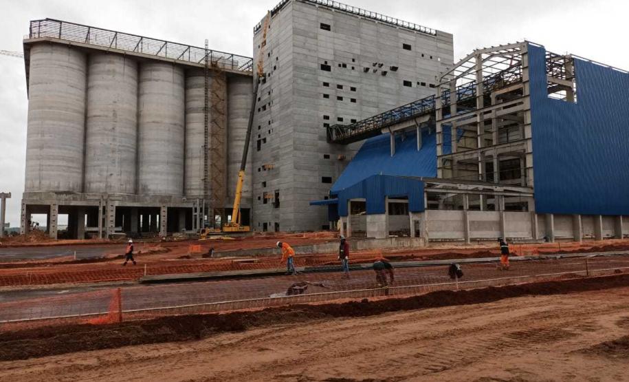 Na Agroleite, Ministro anuncia medidas de apoio ao agronegócio