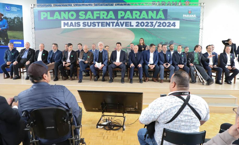 Governador lança Plano Safra do Paraná com R$ 54,3 bilhões, maior da história do Estado